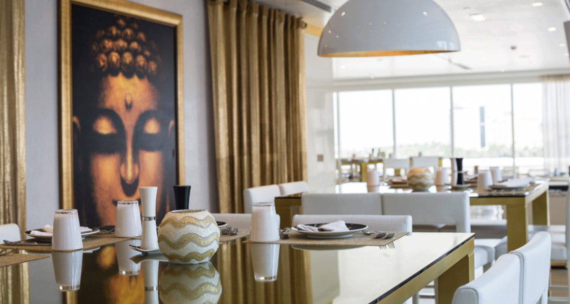 Stylish tablescapes at the Siddharta lounge. Photograph by Walter Shintani.