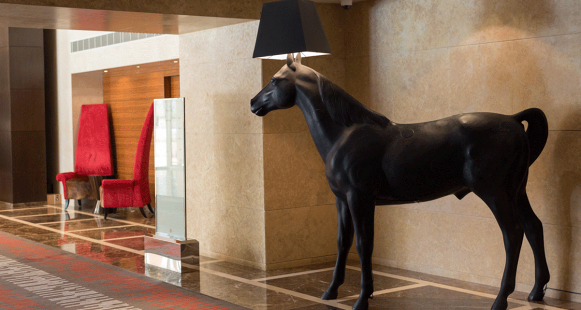 A piece of creative décor. Photograph by Walter Shintani.